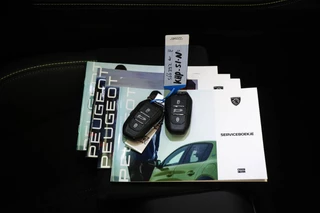 Peugeot e-408 GT 58 kWh | NIEUW | PANORAMADAK | STUURVERWARMING | MASSAGE | DAB | APPLE | 360 CAMERA / 57