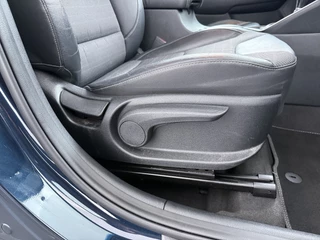 Kia Niro 1.6 GDi Hybrid DynamicLine  - Cruise Control - Lichtmetalen Velgen - Navigatie - Climate Control - Apple/Android Carplay - Virena Zekerheidspakket €895 / 42