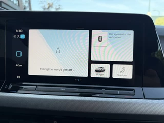 Volkswagen Golf 1.0 TSI / Apple CarPlay-Android / LEDER interieur + Stuur / Licht & Zicht Pakket / ALL-Season / 1e Eigenaar / 15