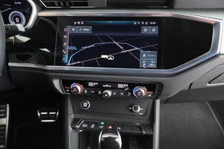 Audi Q3 45 TFSIe 245pk S edition Trekhaak Keyless Stoelverwarming Navigatie Adaptive Cruise S-Line / 14