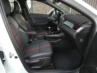 Renault Captur 1.3 mild hybrid 140 RS Line | Stoel en stuurverwarming | Achteruitrijcamera| 18 inch lichtmetalen velgen | Adaptive cruise control | Climate control | Trekhaak / 15