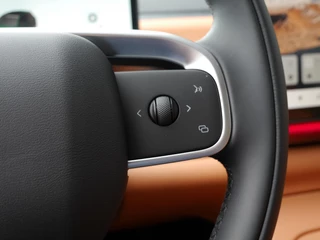 Leapmotor C10 Design REEV 28.4 kWh | Trekhaak | Full options | Stuurverwarming | Stoelverwarming en koeling | Elektrisch verstelbare voorstoelen | Navigatie | Keyless entry & start | 20 inch lichtmetalen velgen | Led verlichting / 21
