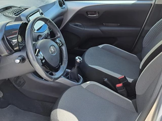 Toyota Aygo PLAY AIRCO CAMERA APPLE/ANDROID AUDIO-STUURWIELBED. BLUETOOTH LED-DAGRIJ / 11