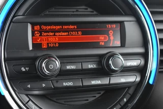 MINI Cooper 1.5 COOPER CHILI S.BNS CLIMA / STOELVERW. / CRUISE / 29