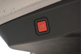 Jeep Avenger 1.2 Longitude Infotainment & Convenience pack | Keyless | DAB | Camera | Nav | Carplay | ADAS | Full LED | 4-Seasons / 12