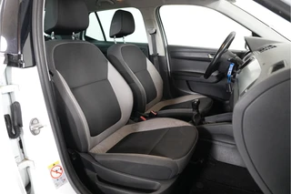 Škoda Fabia 1.0 TSI Drive  | Navi | Cruise | PDC | / 24