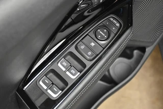 KIA Niro 1.6 GDi Hybrid ExecutiveLine |Schuifdak / 16