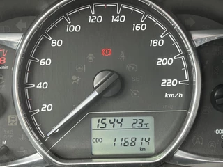 Toyota Yaris 5-DEURS NL-AUTO 1E-EIG DEALER-OND 5-DEURS AIRCO RADIO/CD  TREKHAAK ALL-SEASONS / 17