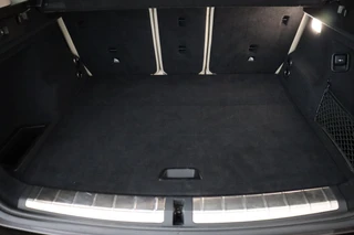 BMW X1 xDrive25i High Executive xLine Automaat  / Navigatiesysteem Plus / Driving Assistant Plus / Trekhaak / Panoramadak / Park Assistant / Leder / Park Assistant / AWD / 18 Inch / Head-Up Display / Stoelverwarming / Hifi / Parkeersensoren / Climate Control / LED / 44