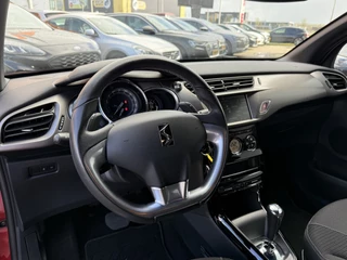 DS DS 3 BWJ 2017 1.2 82PK So Chic AUTOMAAT  FULL LED | CARPLAY + ANDROID | NAVI | CLIMA | CRUISE | LMV | PDC / 4