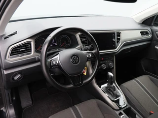 Volkswagen T-Roc 1.5 TSi 150 Pk Automaat Style Business | Adaptive Cruise Control | Elektrische Achterklep | Navigatie | Trekhaak | Stoelverwarming | 17 Inch / 4