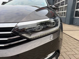 Volkswagen Passat Variant 1.4 TSI ACT Highline Business R / Pano / Massage / Camera / Sportleder / Trekhaak / Zeer mooie auto ! / 16