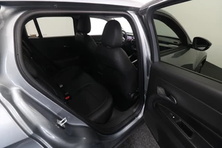 Jeep Avenger 1.2 e-Hybrid Summit (Automaat) / 7