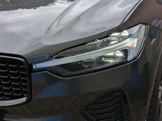 Volvo XC60 2.0 T6 Plug-in hybrid AWD R-Design|Panodak|Memory|Sportstoelen|Keyless-Entry|Facelift 12-2021| / 16
