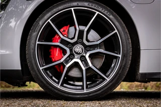 Porsche Taycan Sport Turismo 4S 93 kWh  Panorama 21" Sport Chrono 360 Camera Warmtepomp / 19