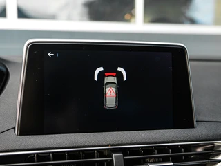Peugeot 3008 1.2 PureTech Executive | Automaat | Leder | Carplay | 360 camera | Digitale i-cockpit | Trekhaak | Climate control / 12