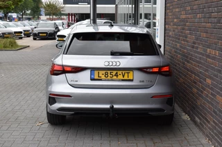 Audi A3 Sportback 35 TFSI Pro Line / 17