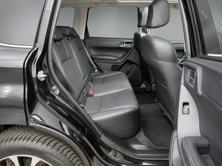 Subaru Forester 2.0 AWD Premium 150 pk AUT  | 1e eigenaar | dealer onderhouden | navigatie | leder interieur | panoramadak | keyless / 22