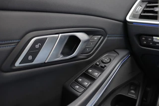 BMW 3-serie Touring 320i High Executive M-Sport |Bomvol!|Pano| Laser | Harman/Kardon | Memory | Camera | Apple Carplay | Head-Up | / 43