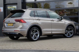 Volkswagen Tiguan 1.4 TSI ACT Highline Business R | Dealer Onderhouden | Led | Virtual | Stoelverwarming | Trekhaak | Carplay / 35
