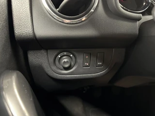 Dacia Sandero 0.9 TCe Stepway Lauréate AURCO TREKHAAK NAVI CRUISE. / 16
