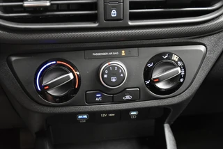 HYUNDAI I10 1.0i Automaat Comfort Smart | Navi | Camera / 24