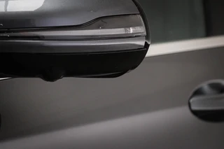 Mercedes-Benz E-Class 200 Business Solution Sport / 22