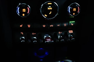 MINI 3-Door 2.0 John Cooper Works Classic / 48