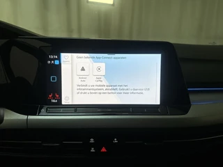 Volkswagen Golf 1.0 TSI 110pk Life Sfeerverlichting Navigatie Camera App-Connect / 25