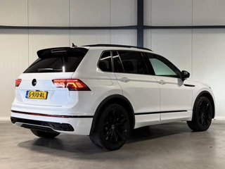 Volkswagen Tiguan 1.5 TSI R-Line Pano Head-up Trekhaak VOL! / 27