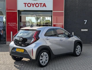 Toyota Aygo X Play NL-AUTO 100% DEALER OH METALLIC AIRCO ANDROID/APPLE CRUISE CONTROL / 2