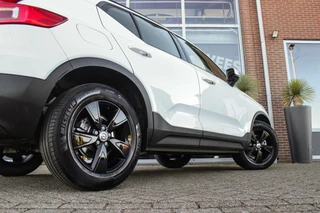 Volvo XC40 1.5 T2 Momentum Core | 1e eigenaar | NL auto | Navigatie | Cruise control | Bluetooth | LED | Parkeersensoren | Bluetooth | Botsherkenning | Rijstrooksensor / 41