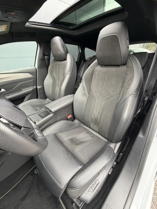 Peugeot 308 SW 180pk Plug-in Hybrid GT (Elektrisch Schuifdak - Elektrische Klep - Leder/Alcantara incl Stoelverwarming/ geheugen - 360gr Camera - Adaptieve Cruise Controle - Parkeersensoren V+A - LED - Keyless Entry) / 18