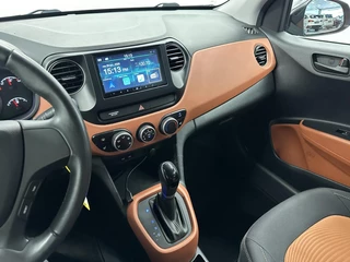 Hyundai i10 1.0i Comfort 5p. AIRCO CARPLAY 36000 KM. / 22