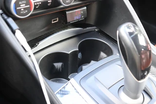 Alfa Romeo Giulia 2.0T SUPER AUT ORIG.NL/A.CarPlay/Ad.Cruise/Stuur&Stoelverw./18inch 114dkm! / 52