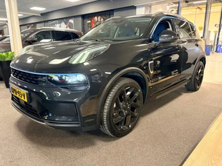 Lynk & Co 01 1.5 / pano / navi / camera / Infinity / memory / elec klep / Apple Android carplay / 25