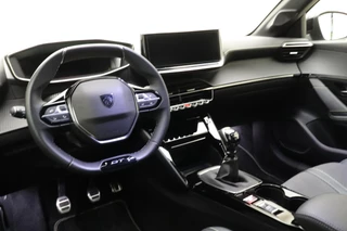 Peugeot 208 1.2 PureTech 100 GT | Navigatie | Climate Control | Camera | Full LED | 17'' LM Velgen | Keyless Entry & Start / 18