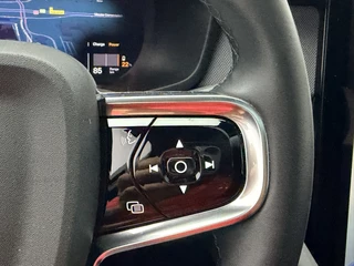Polestar 2 Long Range Dual Motor Launch Edition 78kWh SOH 92,8% | Trekhaak | Panoramadak | 360° Camera | Harman/Kardon / 25