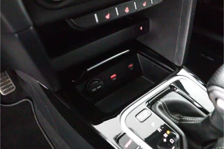 Kia XCeed 1.5 T-GDi GT-Line  - Automaat - Panorama dak - Stoel/Stuur verwarming - Navigatie - Climate Control - Achteruitrijcamera - Elektrische Achterklep - Fabrieksgarantie tot 06-2032 / 63