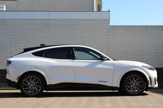 Ford Mustang Mach-E GT Extended AWD 98 kWh  | Panoramadak | BLIS | B&O | Full Options / 2