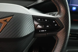 CUPRA Born Performance One 204pk 62 kWh SOH 91% Keyless Stoelverwarming Camera Navigatie ACC / 19