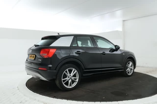 Audi Q2 1.4 TFSI CoDS-line  Automaat, Stoelverwarming, Virtual, Leer, / 2