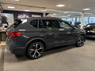 Seat TARRACO 1.4 TSI e-Hybrid PHEV FR / leer / navi / camera / pano / trekhaak / soh 88 % / 9