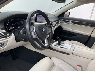 BMW 7 Serie 730d xDrive ACC Pano Softclose 4wielsturing High Executive HUD / 39