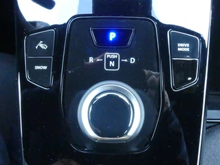 Suzuki e VITARA Select 61 kWh € 4.300,- DEMO VOORDEEL. / 28