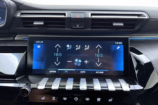 Peugeot 508 SW 1.2 PureTech GT | Achteruitrijcamera | Parkeersensoren | Full-map Navigatie | Climate control | Adaptive Cruise control | Stuurbediening | Inklapbare trekhaak | Parkeersensoren voor/achter | Verwarmde voorstoelen | Dakrails | Keyless entry | Lane-keeping system / 24