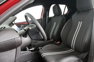 Opel Corsa 1.2 Turbo Hybrid Yes Automaat Stuur-Stoelverwarming Apple CarPlay LED Koplampen / 7