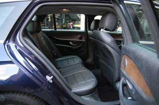 Mercedes-benz E-klasse Estate 200 4M. Premium | Luchtvering | Camera achter | Lederen sportstoelen / 28