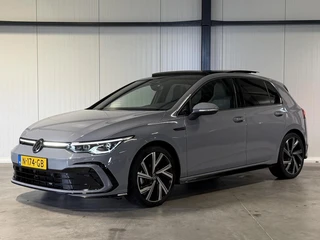 Volkswagen Golf 1.5 eTSI R-Line Pano Virtual Camera IQ Light / 11