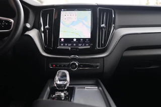 Volvo XC60 T6 Recharge AWD Plus Bright | Stoelverwarming | Trekhaak | 360° Camera |  Long range  | Pilot Assist |  BLIS  | Keyless / 39